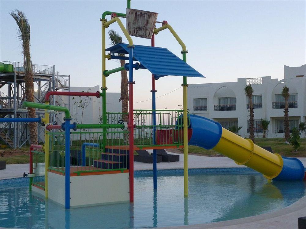 Le Royal Holiday Resort Aqua Park Sharm el-Sheikh Exterior photo