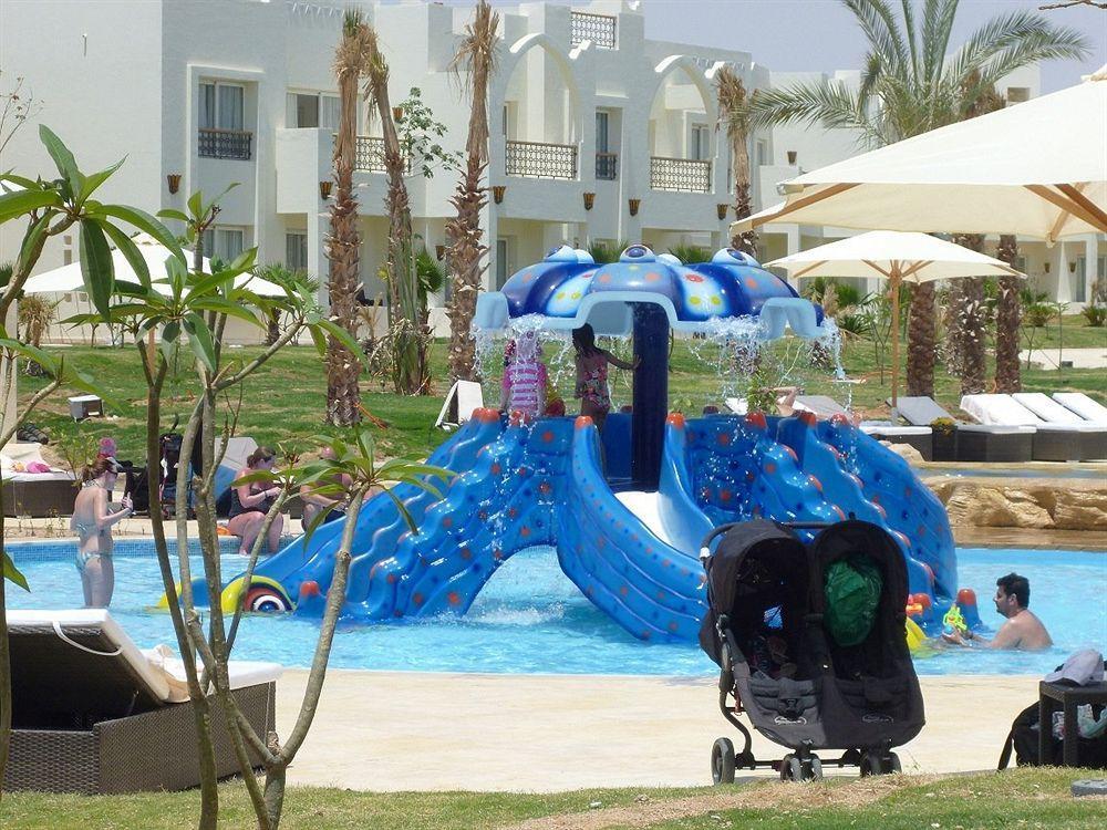 Le Royal Holiday Resort Aqua Park Sharm el-Sheikh Exterior photo