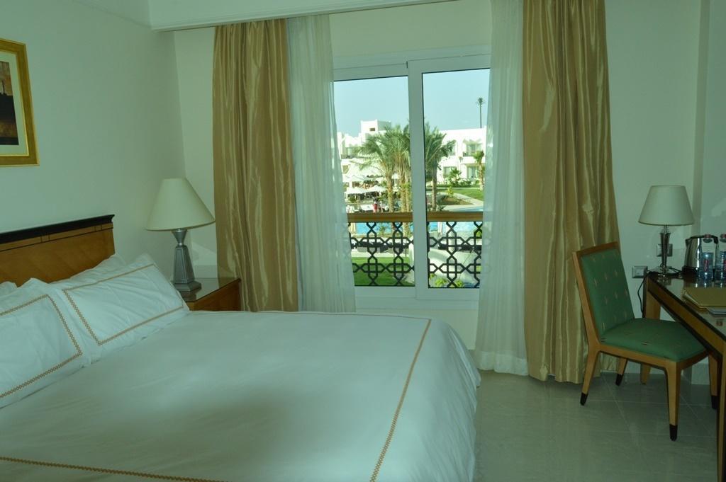 Le Royal Holiday Resort Aqua Park Sharm el-Sheikh Room photo